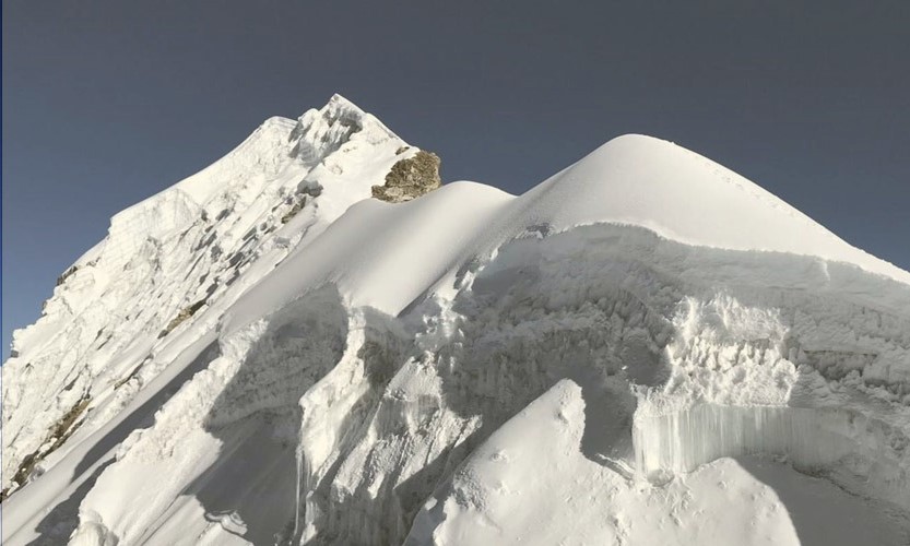 Island-Peak-Climbing
